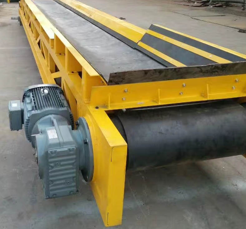 膠帶輸送機(jī)運(yùn)行圖.jpg 膠帶輸送機(jī)運(yùn)行圖.jpg